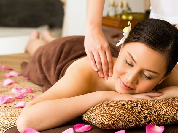 Massage y học cổ truyền giúp giảm căng thẳng hiệu quả