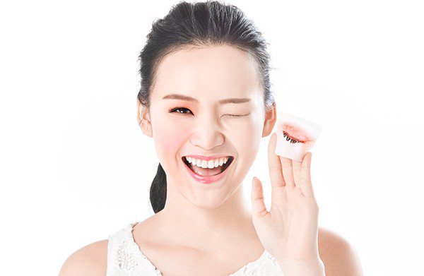 Tẩy trang và rửa mặt Tẩy trang và rửa mặt