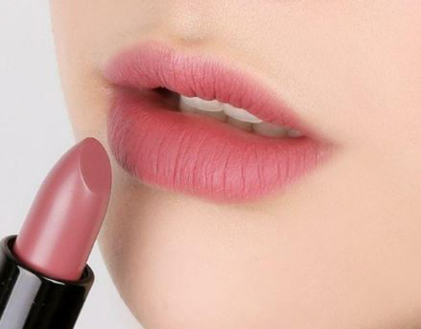 Son màu hồng đất