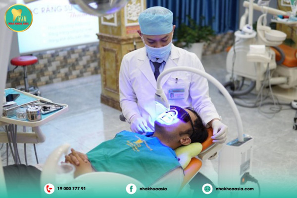 Quy trình thực hiện tẩy trắng răng tại Nha khoa Asia