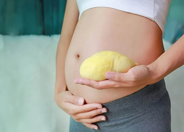 Bà bầu ăn sầu riêng được không?