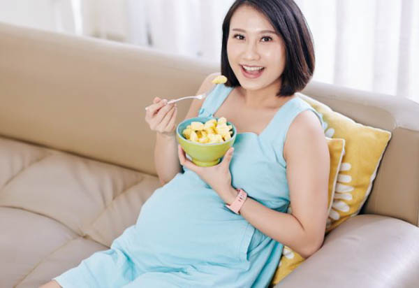 Hướng dẫn ăn dứa an toàn, hiệu quả cho bà bầu